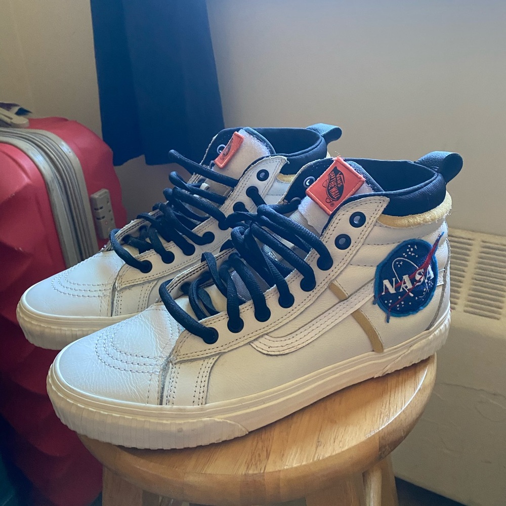 Vans Sk8-Hi MTE  Nasa Space Voyager True White